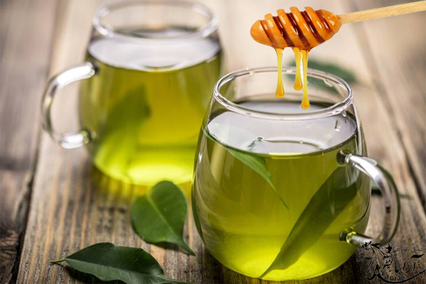 دمنوش چای سبز و عسل